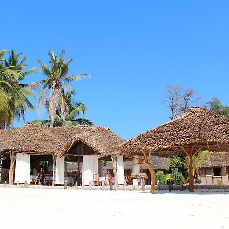 Le Zahir De L'Ile - Iranja Villa Nosy-Be Luaran gambar