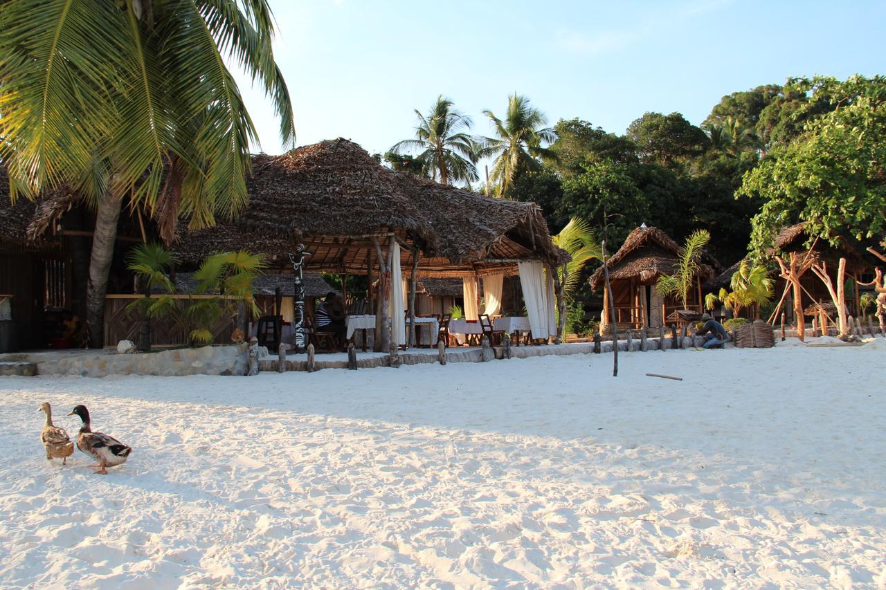 Le Zahir De L'Ile - Iranja Villa Nosy-Be Luaran gambar